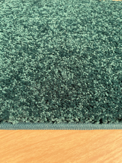 Pine Green Area Rug sideview